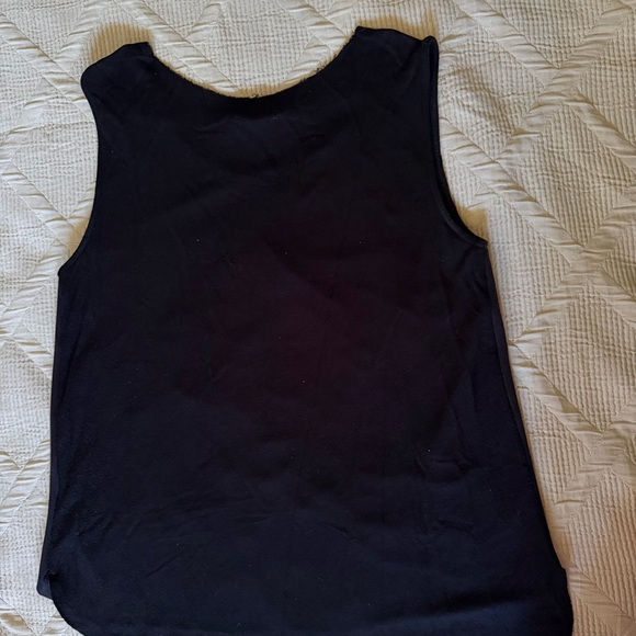 Elegant Black Floral Cutout Tank Top - Picture 4 of 4